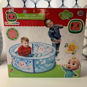 Cocomelon Bath Time sing alone Play Center 12 m+
